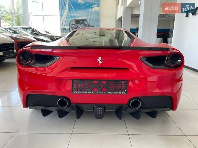 Красный Феррари 488 GTB, объемом двигателя 3.9 л и пробегом 27 тыс. км за 235900 $, фото 18 на Automoto.ua