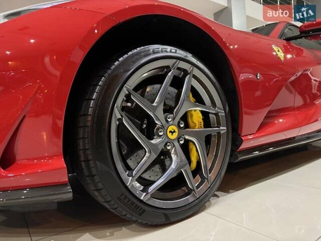 Красный Феррари 812 Superfast, объемом двигателя 6.5 л и пробегом 14 тыс. км за 431900 $, фото 83 на Automoto.ua