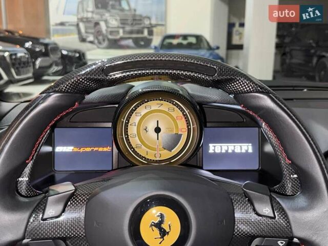 Красный Феррари 812 Superfast, объемом двигателя 6.5 л и пробегом 13 тыс. км за 449900 $, фото 103 на Automoto.ua