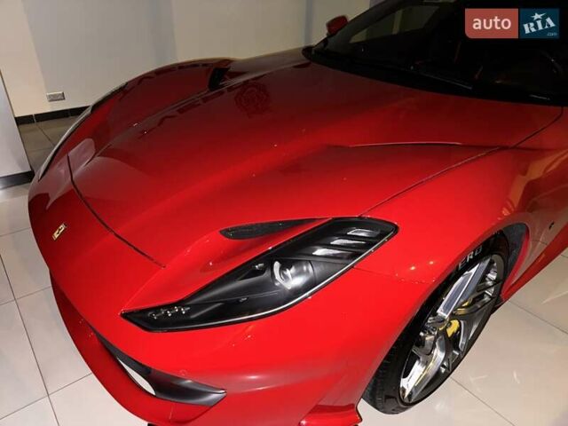 Красный Феррари 812 Superfast, объемом двигателя 6.5 л и пробегом 14 тыс. км за 431900 $, фото 8 на Automoto.ua