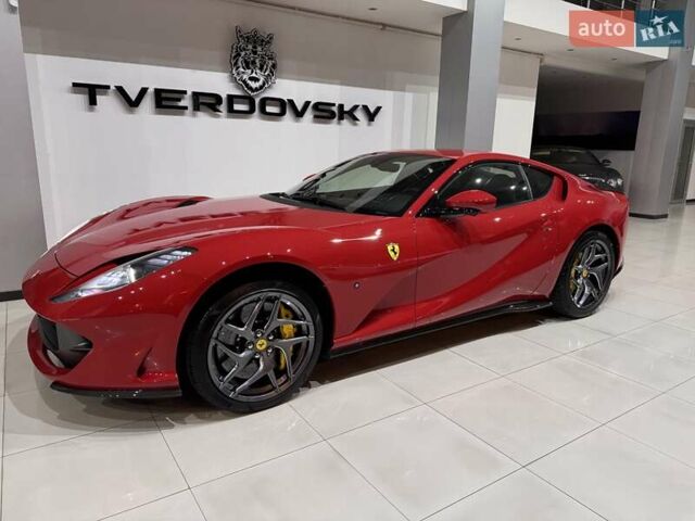Красный Феррари 812 Superfast, объемом двигателя 6.5 л и пробегом 14 тыс. км за 431900 $, фото 85 на Automoto.ua