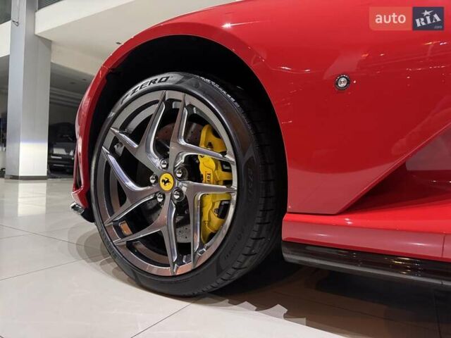 Красный Феррари 812 Superfast, объемом двигателя 6.5 л и пробегом 14 тыс. км за 431900 $, фото 87 на Automoto.ua