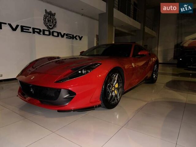 Красный Феррари 812 Superfast, объемом двигателя 6.5 л и пробегом 14 тыс. км за 431900 $, фото 6 на Automoto.ua