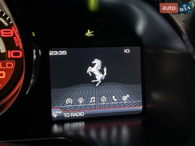 Красный Феррари 812 Superfast, объемом двигателя 6.5 л и пробегом 14 тыс. км за 431900 $, фото 165 на Automoto.ua