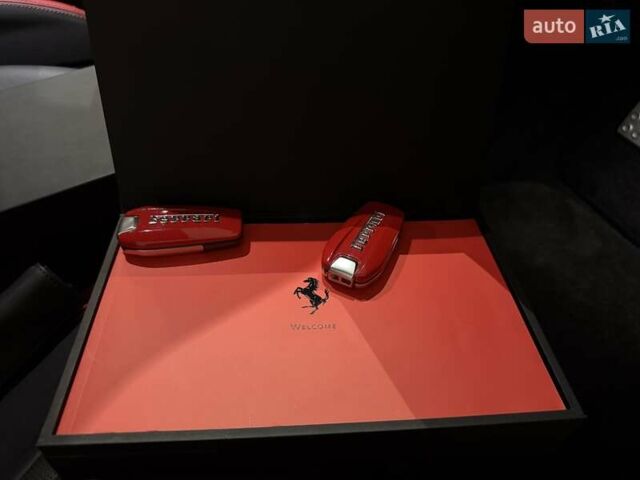 Красный Феррари 812 Superfast, объемом двигателя 6.5 л и пробегом 14 тыс. км за 431900 $, фото 158 на Automoto.ua