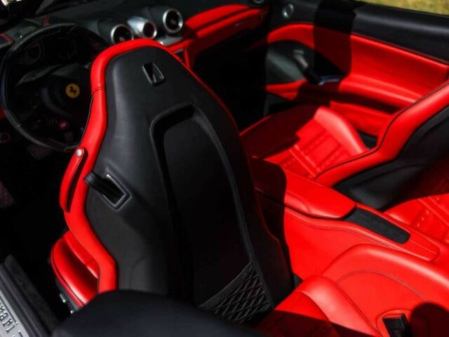 Сірий Феррарі California, об'ємом двигуна 3.9 л та пробігом 76 тис. км за 42500 $, фото 12 на Automoto.ua