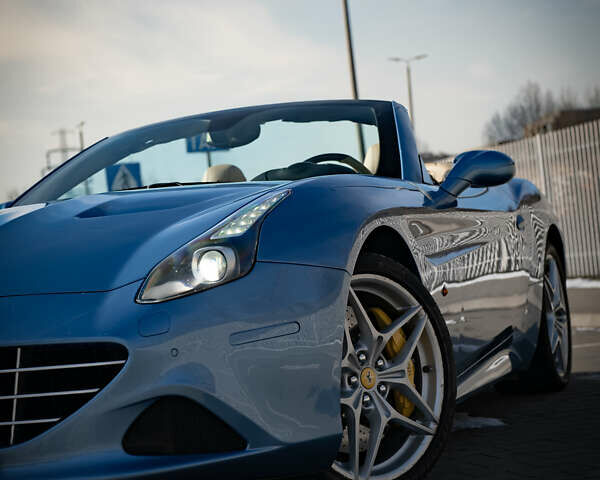 Синий Феррари California T, объемом двигателя 3.9 л и пробегом 25 тыс. км за 159999 $, фото 1 на Automoto.ua