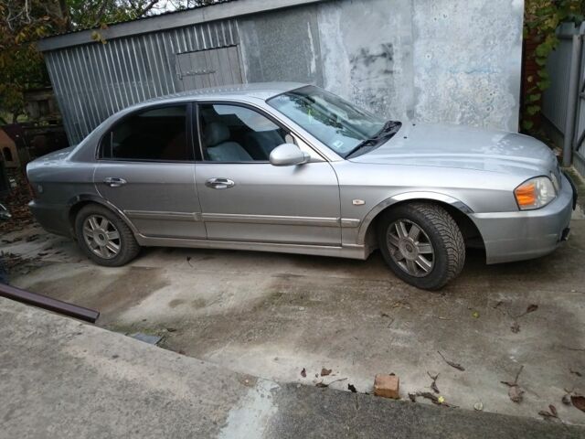 Сірий Феррарі Інша, об'ємом двигуна 2 л та пробігом 270 тис. км за 3300 $, фото 7 на Automoto.ua