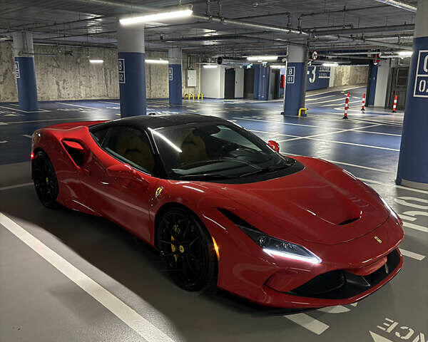 Красный Феррари F8, объемом двигателя 3.9 л и пробегом 7 тыс. км за 299999 $, фото 6 на Automoto.ua