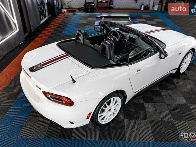 Білий Фіат 124, об'ємом двигуна 1.37 л та пробігом 38 тис. км за 20000 $, фото 3 на Automoto.ua