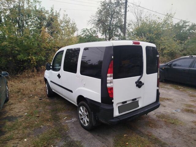 Белый Фиат 124, объемом двигателя 0 л и пробегом 343 тыс. км за 3900 $, фото 3 на Automoto.ua