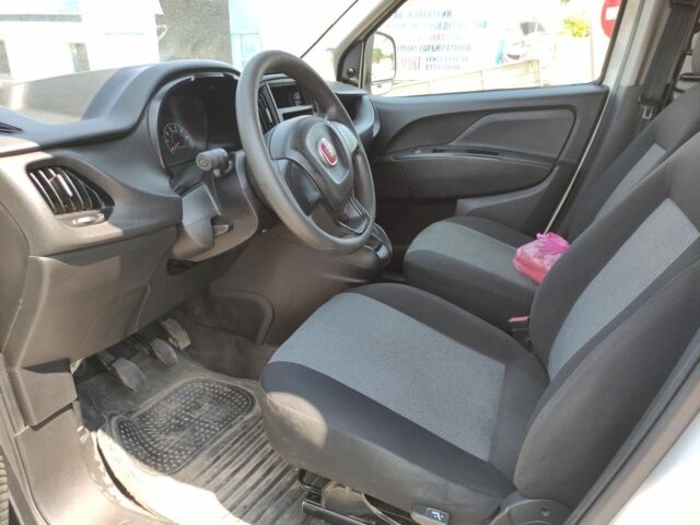 Білий Фіат 124, об'ємом двигуна 1.4 л та пробігом 180 тис. км за 6393 $, фото 3 на Automoto.ua