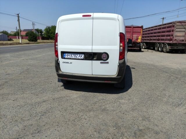 Білий Фіат 124, об'ємом двигуна 1.4 л та пробігом 180 тис. км за 6393 $, фото 6 на Automoto.ua