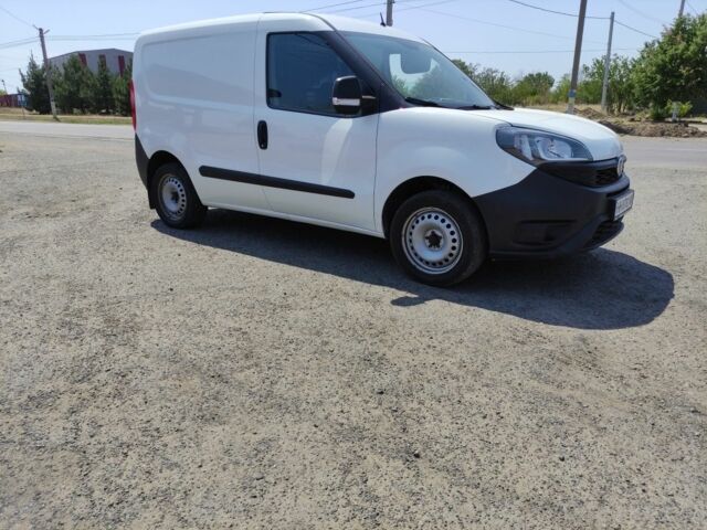 Білий Фіат 124, об'ємом двигуна 1.4 л та пробігом 180 тис. км за 6393 $, фото 7 на Automoto.ua