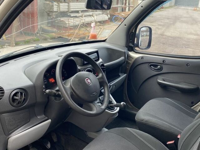 Бежевый Фиат 124, объемом двигателя 1.2 л и пробегом 310 тыс. км за 5800 $, фото 5 на Automoto.ua