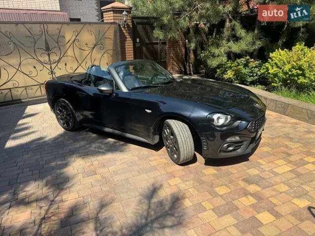 Фиат 124 2016 в Кривом Роге на Automoto.ua Черный Фиат 124, объемом двигателя 1.37 л и пробегом 110 тыс. км за 17500 $, фото 6 на Automoto.ua