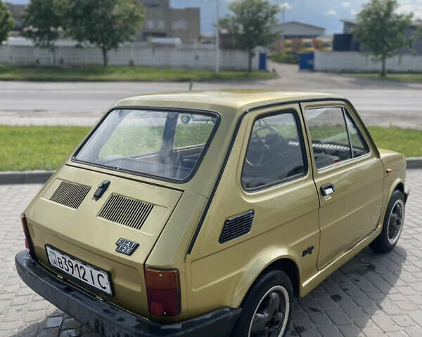 Желтый Фиат 126, объемом двигателя 0.65 л и пробегом 50 тыс. км за 1200 $, фото 5 на Automoto.ua