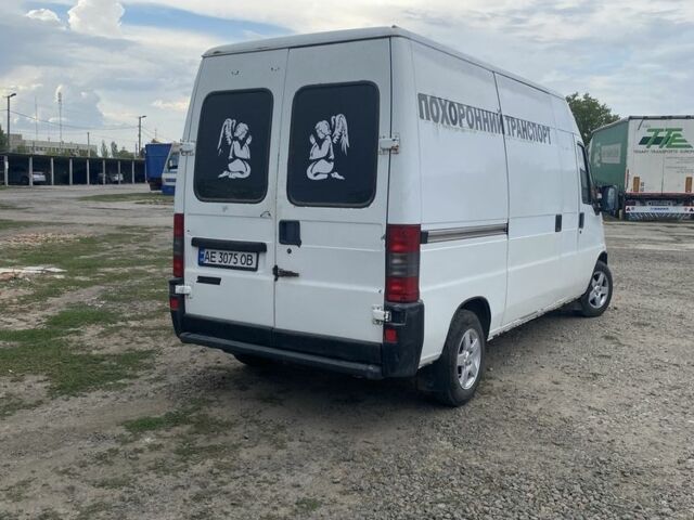 Белый Фиат 128, объемом двигателя 2.8 л и пробегом 250 тыс. км за 4300 $, фото 3 на Automoto.ua