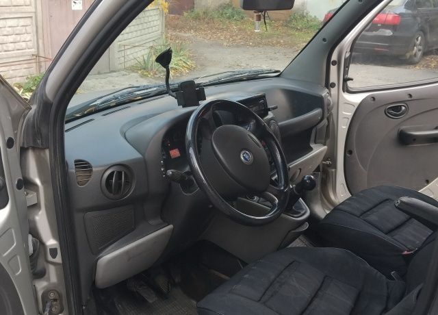 Сірий Фіат 128, об'ємом двигуна 1.2 л та пробігом 390 тис. км за 3999 $, фото 6 на Automoto.ua