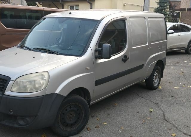 Сірий Фіат 128, об'ємом двигуна 1.2 л та пробігом 390 тис. км за 3999 $, фото 1 на Automoto.ua