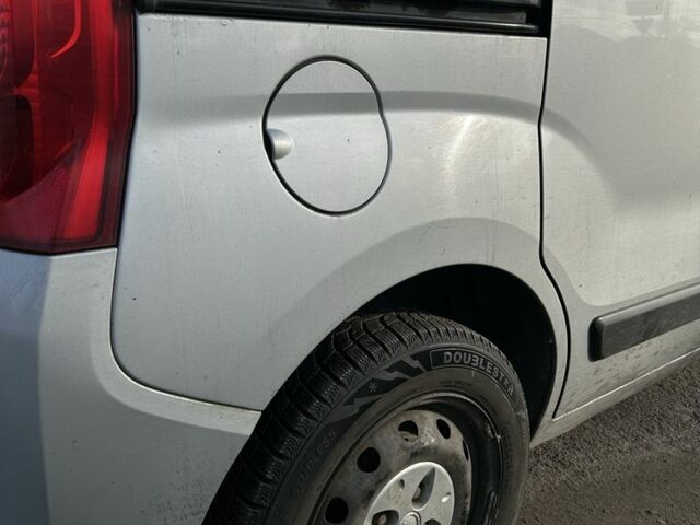 Сірий Фіат 130, об'ємом двигуна 1.3 л та пробігом 143 тис. км за 7300 $, фото 7 на Automoto.ua