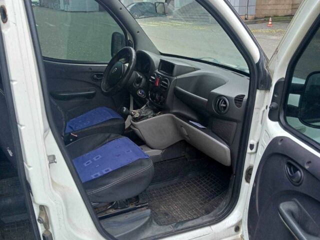 Фиат 132 2006 в Киеве на Automoto.ua Белый Фиат 132, объемом двигателя 1.4 л и пробегом 215 тыс. км за 3500 $, фото 1 на Automoto.ua