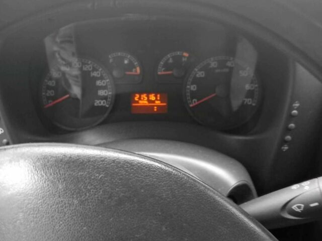 Фиат 132 2006 в Киеве на Automoto.ua Белый Фиат 132, объемом двигателя 1.4 л и пробегом 215 тыс. км за 3500 $, фото 16 на Automoto.ua