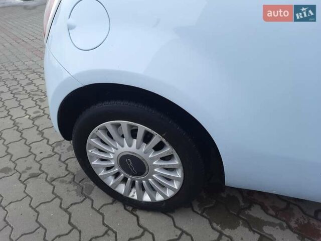 Білий Фіат 500, об'ємом двигуна 1.2 л та пробігом 237 тис. км за 4990 $, фото 6 на Automoto.ua