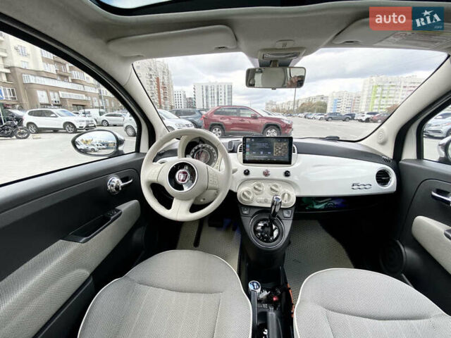 Білий Фіат 500, об'ємом двигуна 1.24 л та пробігом 165 тис. км за 8900 $, фото 14 на Automoto.ua