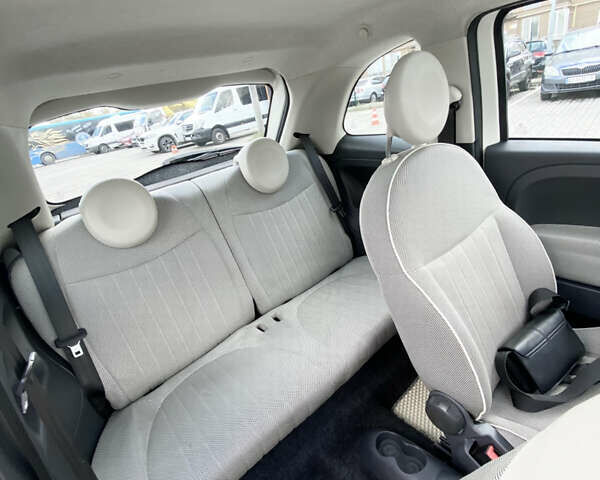 Білий Фіат 500, об'ємом двигуна 1.24 л та пробігом 165 тис. км за 8900 $, фото 20 на Automoto.ua