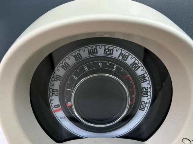 Белый Фиат 500, объемом двигателя 0 л и пробегом 90 тыс. км за 7700 $, фото 6 на Automoto.ua