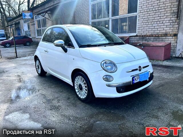 Белый Фиат 500, объемом двигателя 1.3 л и пробегом 139 тыс. км за 6400 $, фото 1 на Automoto.ua