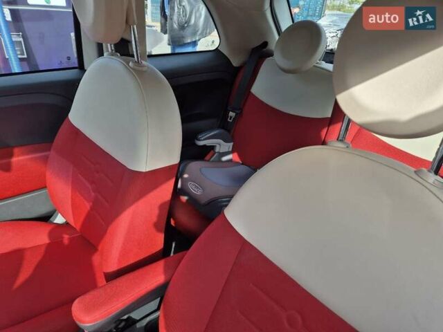 Фиат 500 2012 в Одессе на Automoto.ua Белый Фиат 500, объемом двигателя 1.37 л и пробегом 171 тыс. км за 6700 $, фото 13 на Automoto.ua