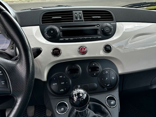 Білий Фіат 500, об'ємом двигуна 1.4 л та пробігом 195 тис. км за 7200 $, фото 4 на Automoto.ua