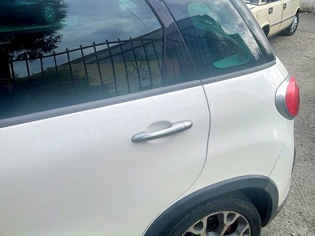 Білий Фіат 500, об'ємом двигуна 1.4 л та пробігом 111 тис. км за 7900 $, фото 4 на Automoto.ua