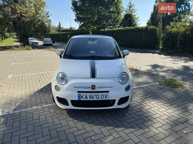 Белый Фиат 500, объемом двигателя 1.4 л и пробегом 196 тыс. км за 6700 $, фото 1 на Automoto.ua