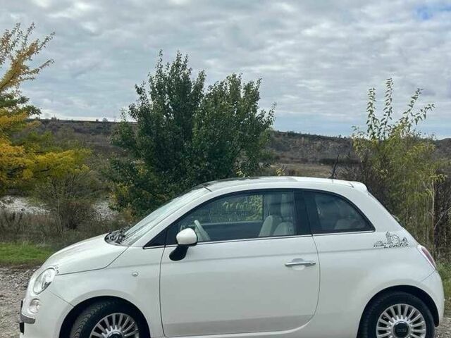 Білий Фіат 500, об'ємом двигуна 0 л та пробігом 68 тис. км за 9530 $, фото 6 на Automoto.ua