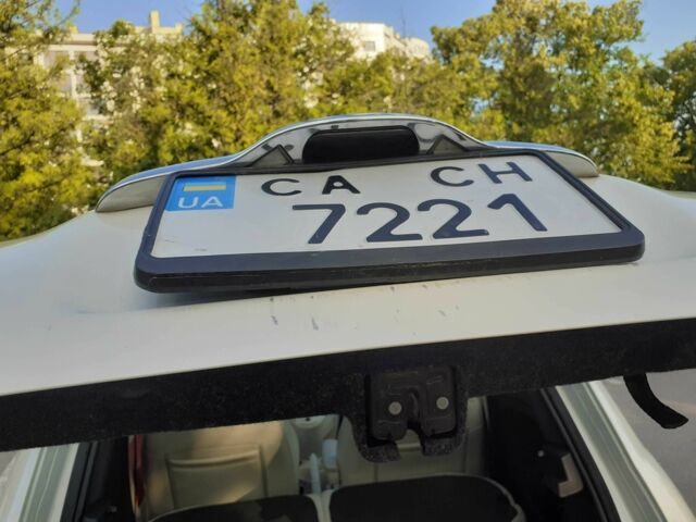 Білий Фіат 500, об'ємом двигуна 0 л та пробігом 72 тис. км за 5496 $, фото 14 на Automoto.ua