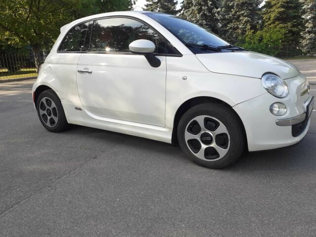 Білий Фіат 500, об'ємом двигуна 0 л та пробігом 72 тис. км за 5496 $, фото 7 на Automoto.ua