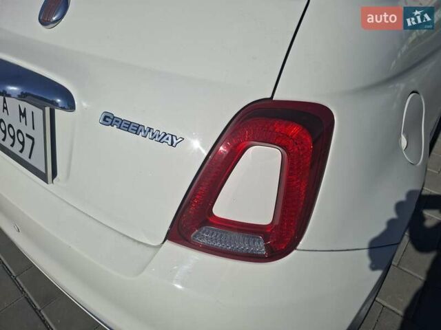 Білий Фіат 500, об'ємом двигуна 1.37 л та пробігом 142 тис. км за 10500 $, фото 26 на Automoto.ua