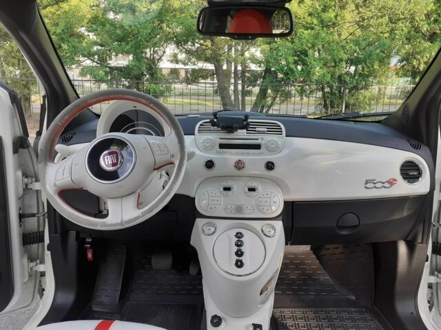 Білий Фіат 500, об'ємом двигуна 0 л та пробігом 72 тис. км за 5496 $, фото 18 на Automoto.ua