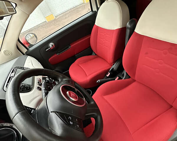 Белый Фиат 500, объемом двигателя 1.37 л и пробегом 141 тыс. км за 7000 $, фото 10 на Automoto.ua