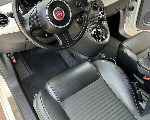 Білий Фіат 500, об'ємом двигуна 1.4 л та пробігом 79 тис. км за 10500 $, фото 27 на Automoto.ua