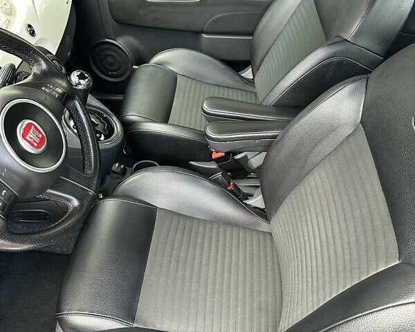 Білий Фіат 500, об'ємом двигуна 1.4 л та пробігом 79 тис. км за 10500 $, фото 28 на Automoto.ua
