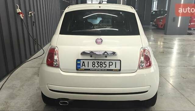 Белый Фиат 500, объемом двигателя 1.4 л и пробегом 161 тыс. км за 6000 $, фото 3 на Automoto.ua