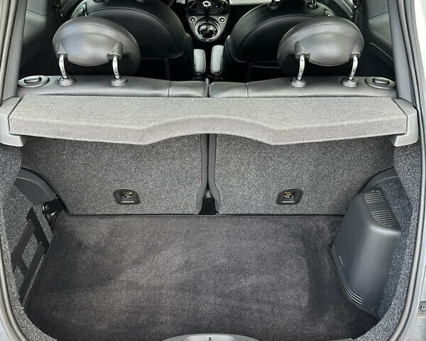 Білий Фіат 500, об'ємом двигуна 1.4 л та пробігом 79 тис. км за 10500 $, фото 29 на Automoto.ua