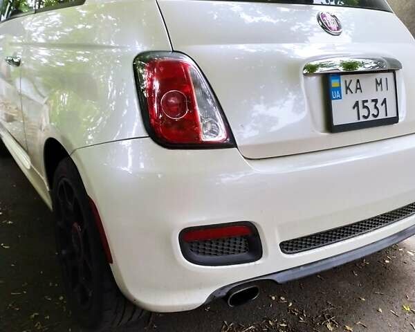 Білий Фіат 500, об'ємом двигуна 1.37 л та пробігом 71 тис. км за 10500 $, фото 3 на Automoto.ua