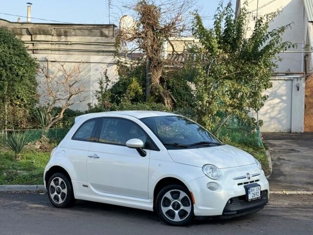 Білий Фіат 500, об'ємом двигуна 0 л та пробігом 135 тис. км за 7000 $, фото 21 на Automoto.ua