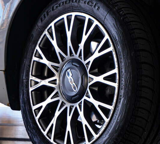 Білий Фіат 500, об'ємом двигуна 1.4 л та пробігом 129 тис. км за 7500 $, фото 13 на Automoto.ua