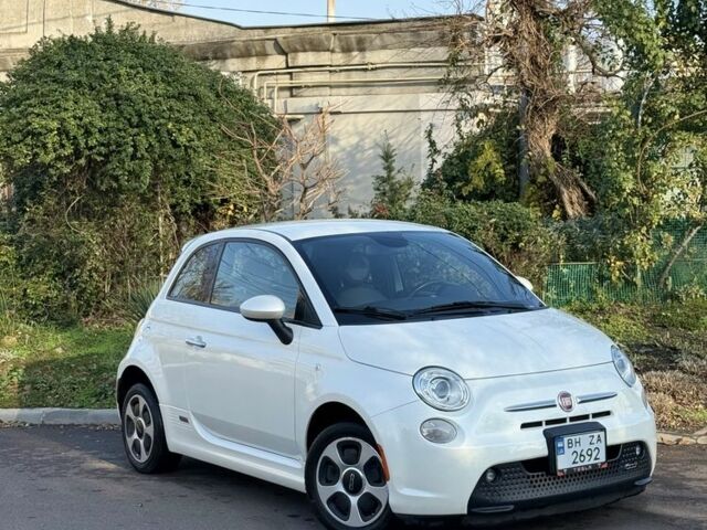 Білий Фіат 500, об'ємом двигуна 0 л та пробігом 135 тис. км за 7000 $, фото 17 на Automoto.ua